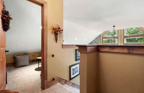 Rustic A-Frame Chalet with Hot Tub & Scenic Views in Mount Jackson, Virginia - Photo 38