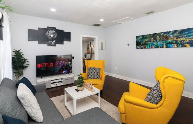 Seminole Heights Retreat - Photo 15