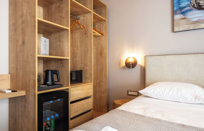 Skipper Beachfront Suites - Foto 6