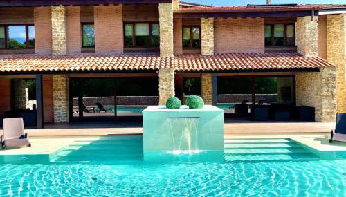 2 Apartamentos en villa con piscina privada en Asturias El Marquesau - Foto 2