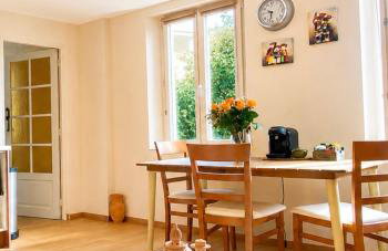 Great flat! 12 minute walk from train station and Palais - Foto 17