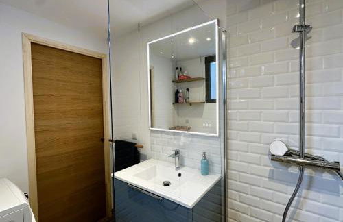 Superbe vue Mer et Montagne - T3 - 5mn des plages - Foto 24