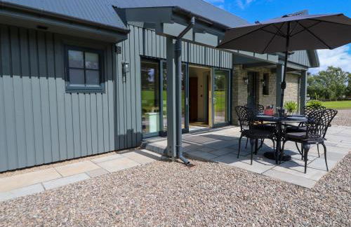 Bramble Cottage - Photo 2