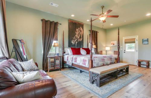 Farm Retreat with Furnished Patio 12 Mi to McKinney - Photo 10