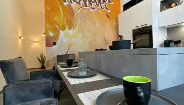 RBJ Loft Hannover-Linden - Graffiti und Parkplatz - Foto 2, stove