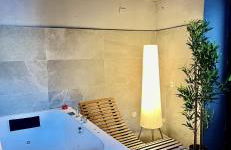 VILLA Como, Jacuzzi Spa and Private Pool - Foto 3