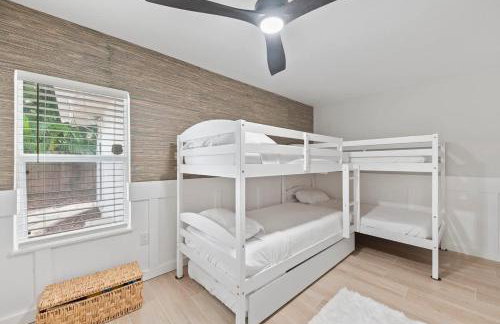 Sleeps 11 Pool Close to Anna Maria Beaches - Foto 26