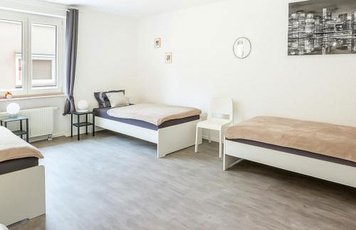 VAZ Apartments Haus Langerfeld für Monteure, TV, WLAN, Küche, nahe 3M und EDE - Foto 6