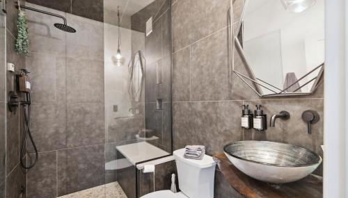 Long's Peak - Photo 2