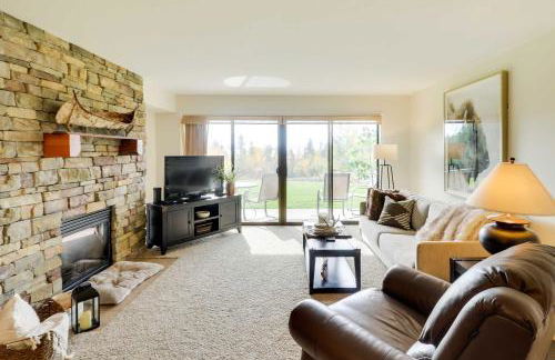 Beautiful Bigfork Condo with Hot Tub Access! - Foto 1