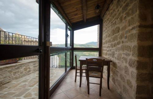 PASCHIERE by Keyhole Selection - Photo 2