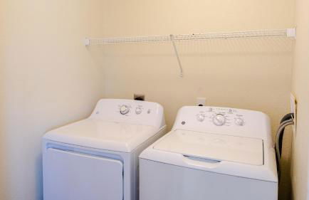 Watermen's Cabana 2C - 3-Bed, 2-Bath Apartment - Walk To BEACH Access & PET Friendly! - Foto 10