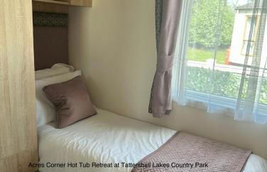Acres Corner Retreat Inc Hot tub at Tattershall Lakes Country Park - Foto 60