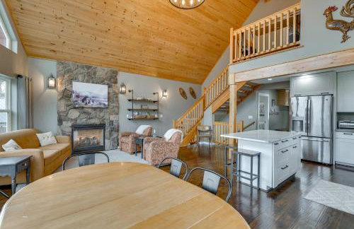 Stunning Alaskan Getaway with River and Mtn Views - Foto 9