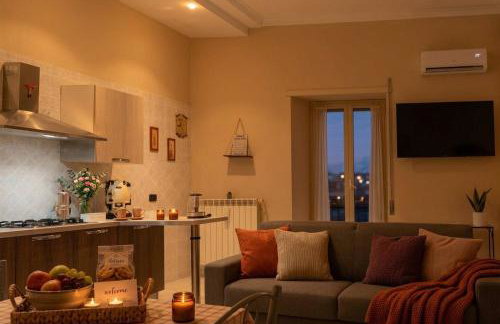 "Sweet Home" - Photo 2