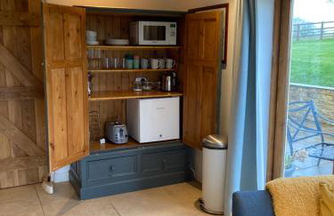 2 Beds & living in our idyllic country Cottage - Foto 3