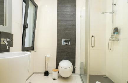 Villa Skylark - by LovelyStay - Foto 13