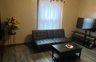 Casa ubicada 6 minutos del centro 6 minutes to Downtow No permited partys or smoking - Foto 1