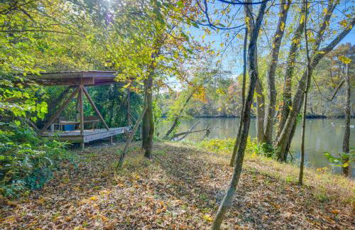 French Broad River Access Whimsical Gem with Deck - Foto 32