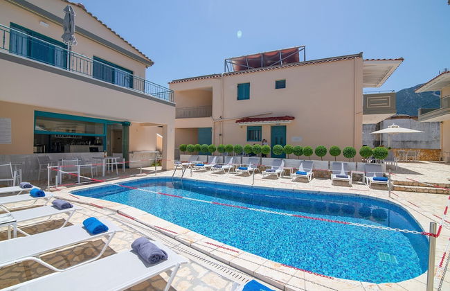 Villa Sirokos Lefkada With Pool - Photo 20