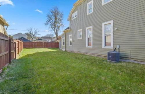 Chic 6BR Retreat:10 beds 3.5 Baths for Groups*ste - Foto 29