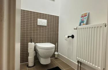 Fewo Fibi - Zentrale CityWohnung - 2 Schlafzimmer - 4 Betten - Küche - Ideal für Familien - Foto 12