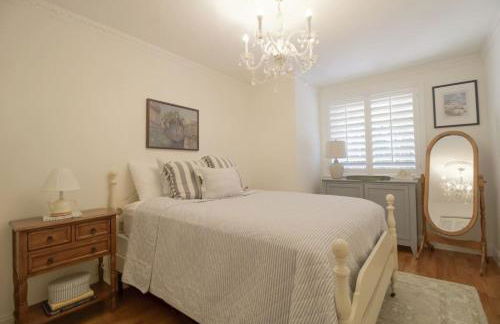 NEW Hugh St Hideaway with Pool - Photo 21