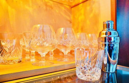 Spacious 3 bedroom Home w Parking in Farnborough - Foto 36