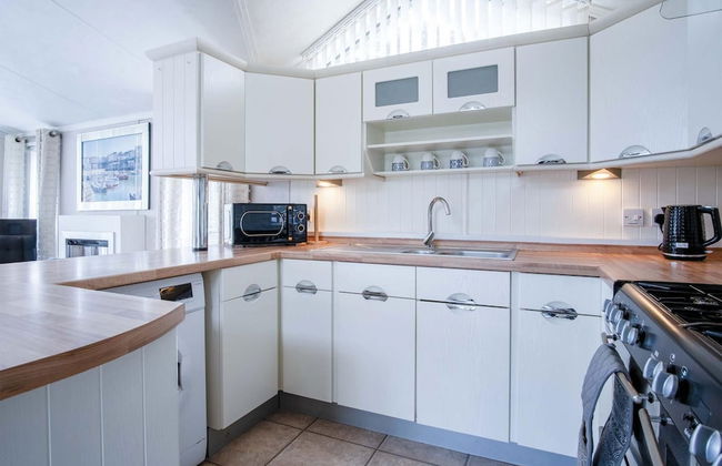 2 Manor Lodge - 2 Bedroom Lodge - Pendine - Foto 13