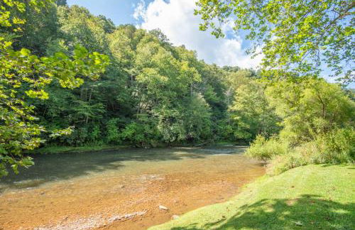 Retriever Beach - New River-frontage with Your Own Private Beach! Fire Pits - Games and More! - Foto 33