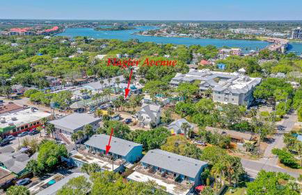 STEPS from Flagler Avenue! Charming Home with Private Garage and Full Kitchen! - Foto 24