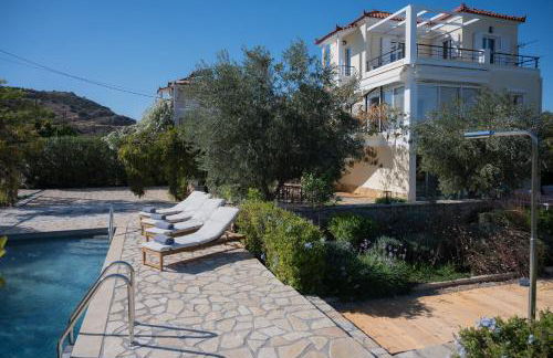 Elysian Garden Villa - Photo 3