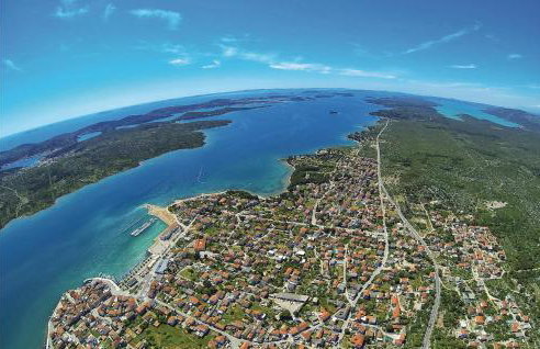 Amazing Apartment In Kasic With Wifi - Photo 19