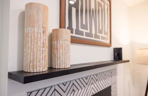 Luxury 4BR Oasis with Pool, Hot Tub & Game Room! - Foto 20