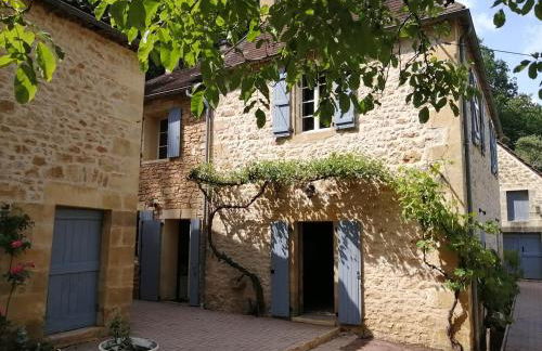 Authentique ferme périgourdine, à 5km au sud de Sarlat, 1km de la rivière - Foto 1