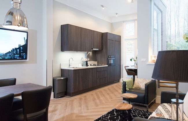 BizStay Park Central Executive - Photo 19