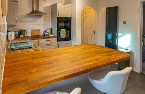 Eden House Luxury 3 Bedroom 6 Sleeper Home Near NEC and Birmingham Airport - Foto 17