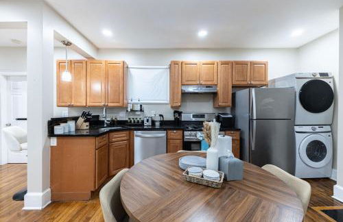 Cozy, Spacious Home Near Downtown Boston - Foto 35