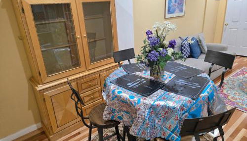 Beautiful 1BR Walkout Fenced & Gated Villa - Foto 3