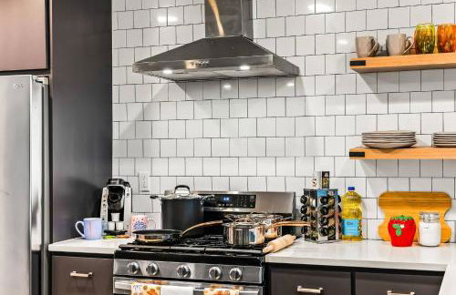 4BR Luxury Stay | 2 Kings | Near DT | Family+Games - Foto 26