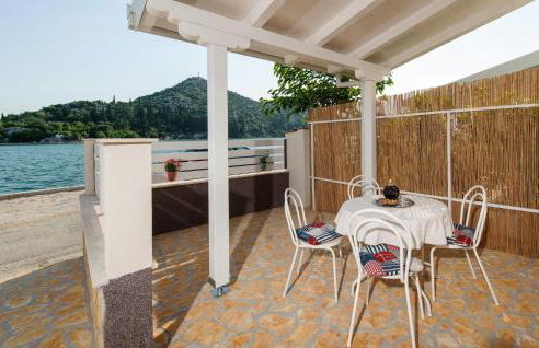 1 Bedroom Nice Home In Rogotin - Photo 2