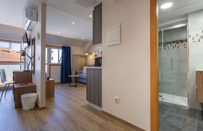 Vigo Bay Apartments by Olala Homes - Photo 35