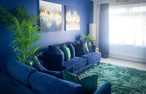 Phoenix House - 2 Double Bedroom House - Business and Corporate Travellers - Photo 9