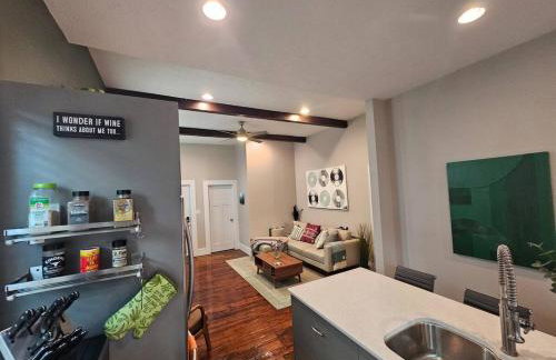 Prime location very close to downtown! - Photo 53