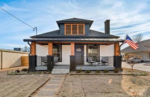 The Price House - Photo 26