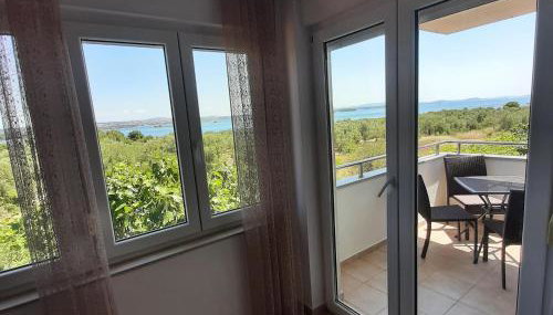 Apartman with sea view KAVALA- Pašman, Kraj - Foto 5