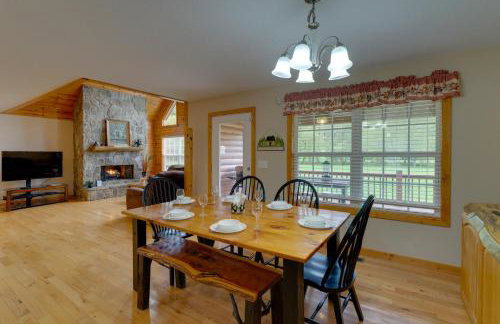 Hiawassee Riverfront Cabin 7 Mi to Lake Chatuge! - Foto 7