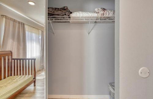 10 sleeps 3bd 2bth house Hot tub free parking - Foto 7