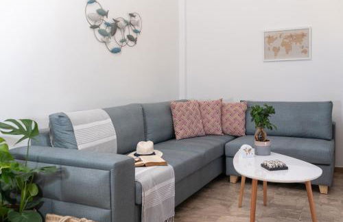 Casa EleMar Villa with Private Yard - Photo 4