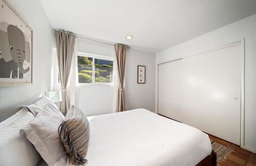 Ocean View Retreat Firepit & Spacious Yard - Foto 33